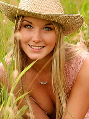 Barely legal Jewel's first nude photos